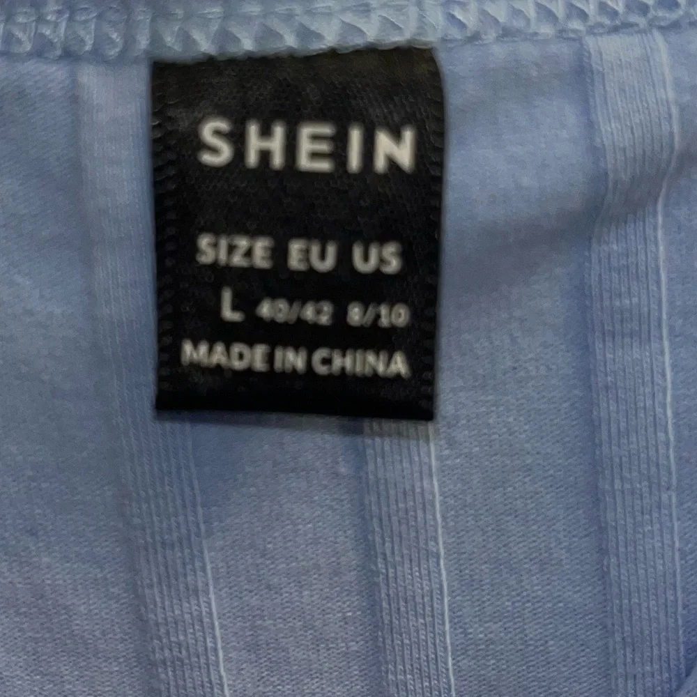 never worn - Picture 2 of 2